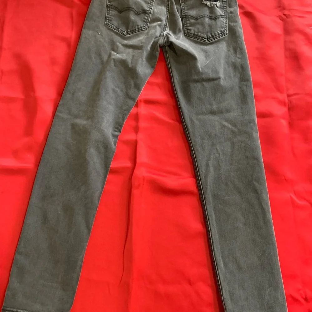 American Eagle Next Level Flex Distressed Jeans Gray 28x30 - Picture 3 of 6